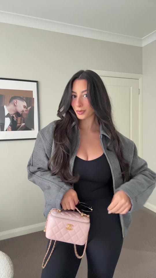 Post 4 by April on TikTok (video)