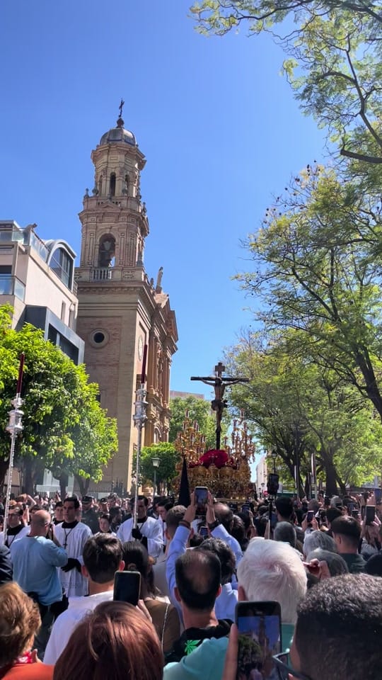 Post 4 by Pasión de Sevilla on TikTok (video)