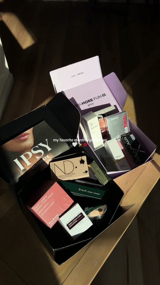 Post 3 by Emerald on TikTok (video)