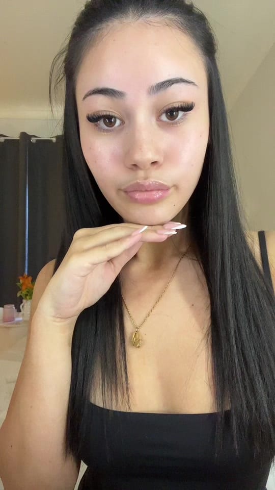 Post 3 by ameliya on TikTok (video)