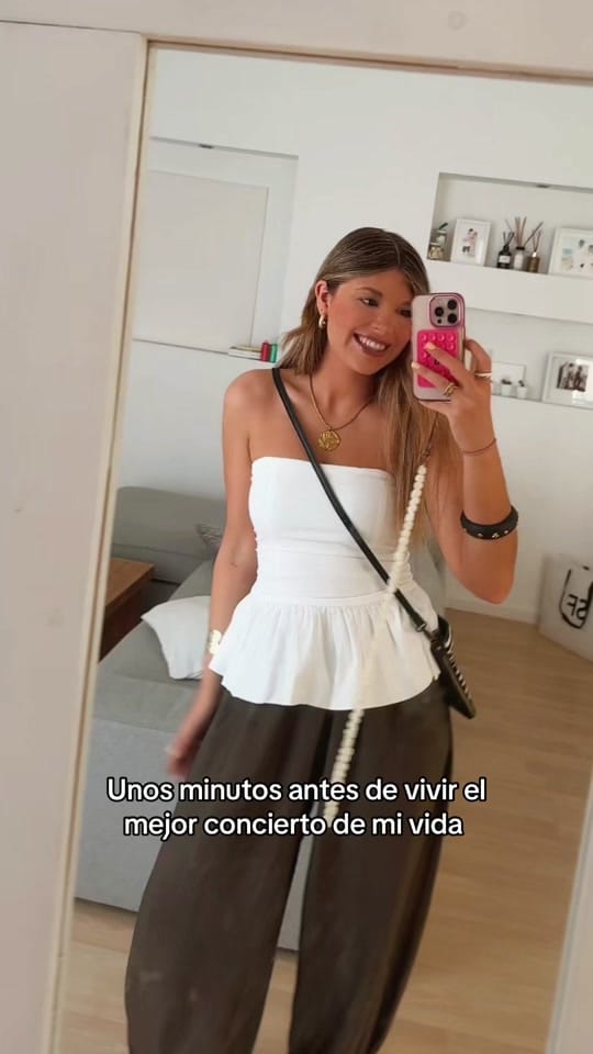 Post 1 by Inés Lacart on TikTok (video)