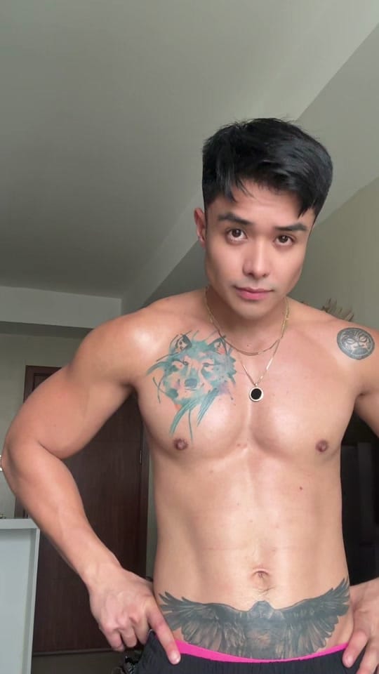 Post 4 by ADRIAN SEVILLA on TikTok (video)