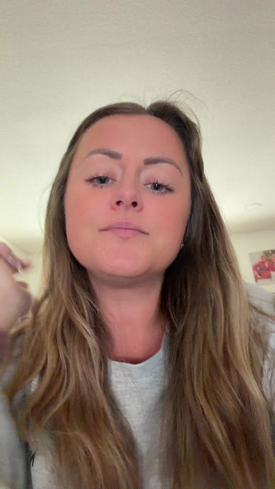 Post 1 by Hillary Stephens on TikTok (video)