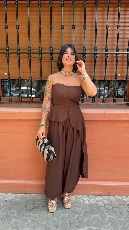 Post 2 by estilisima moda on TikTok (video)