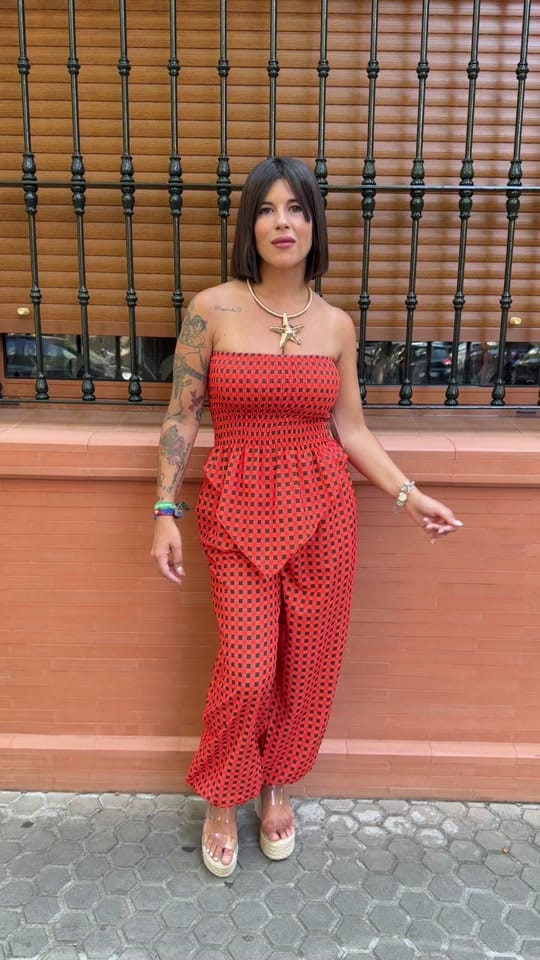 Post 4 by estilisima moda on TikTok (video)