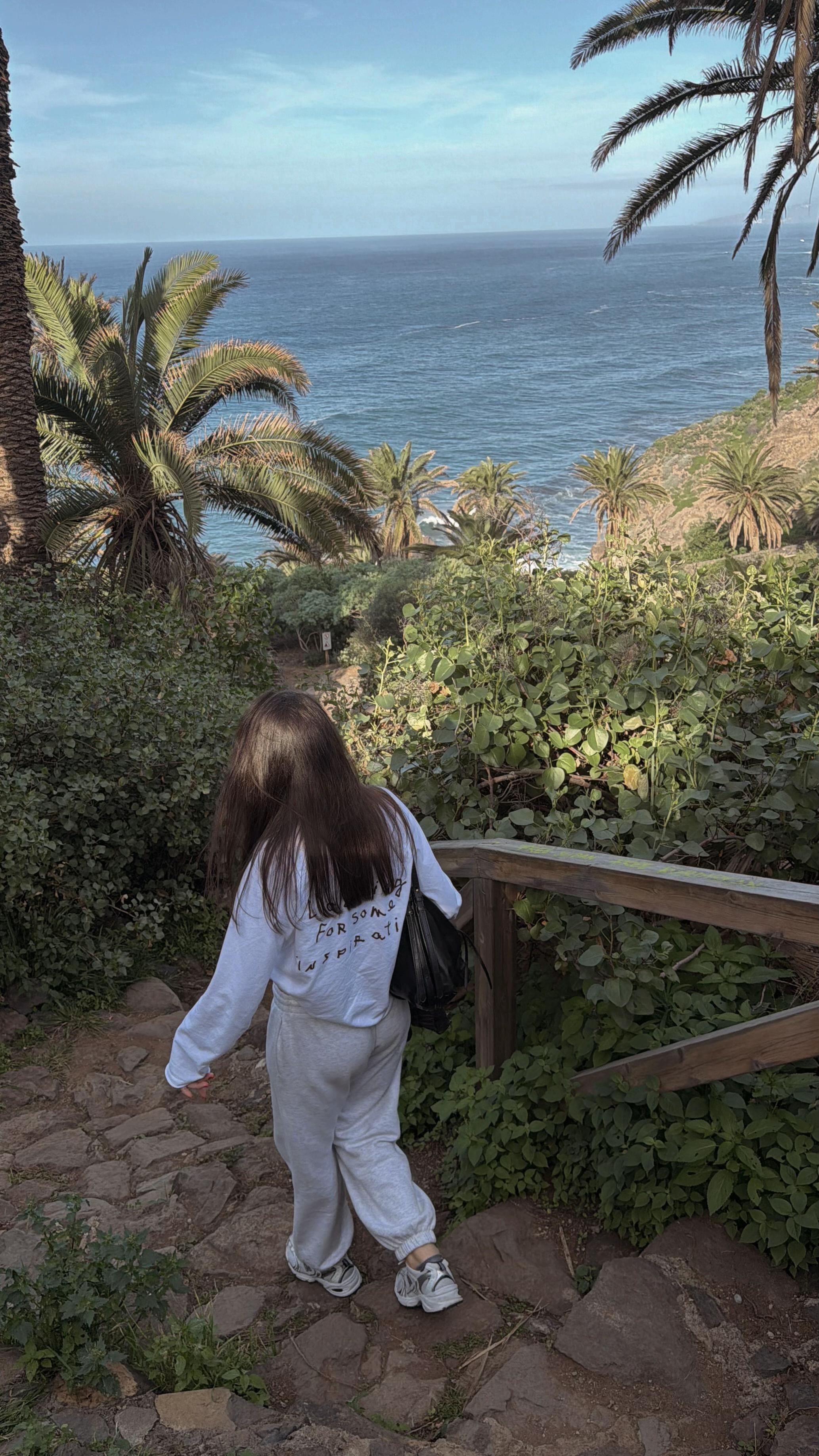 Post 2 by Ale on TikTok (video)