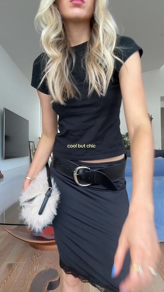 Post 7 by Charlotte Rebecca on TikTok (video)