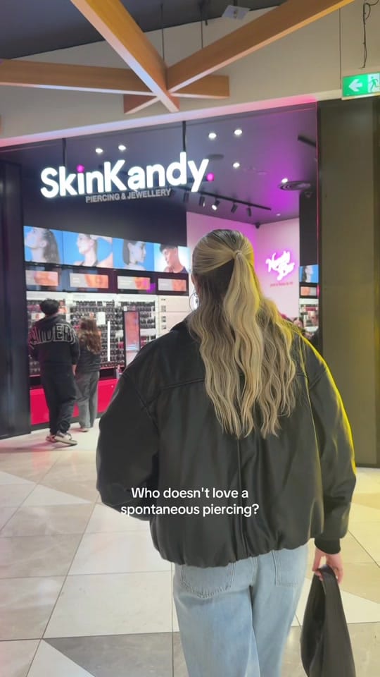 Post 4 by Charlotte Rebecca on TikTok (video)