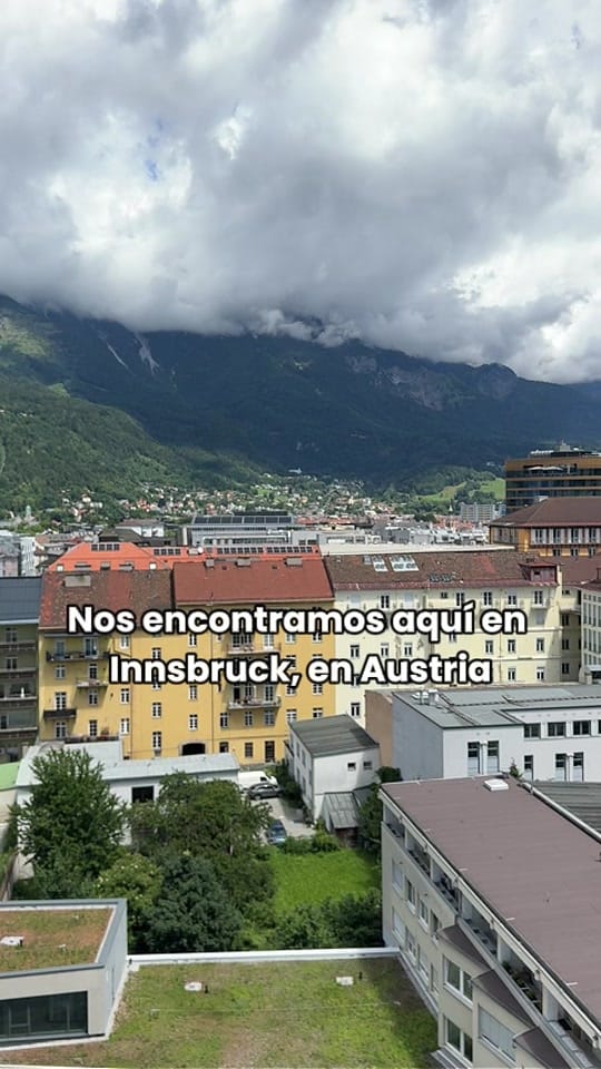 Post 6 by unisevilla on TikTok (video)