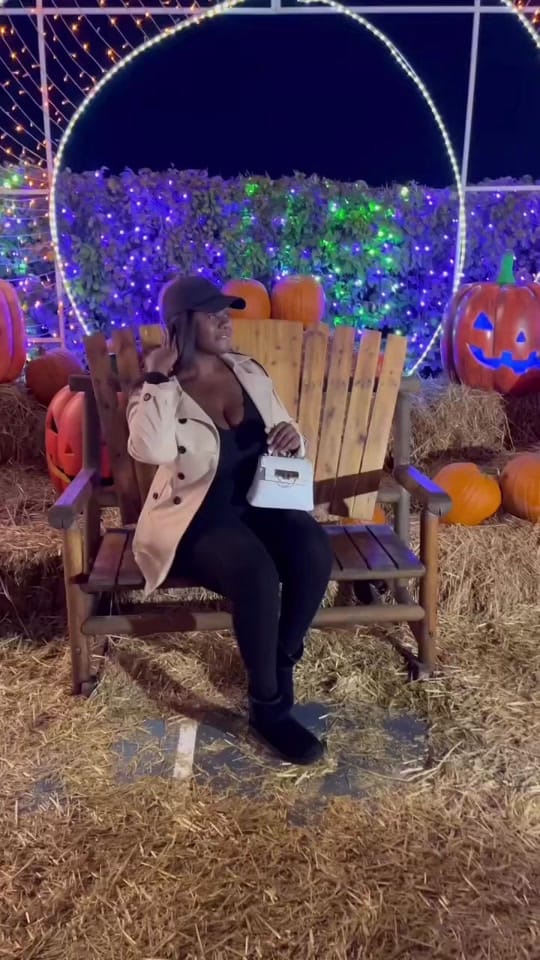 Post 6 by Ariana Andrea on TikTok (video)