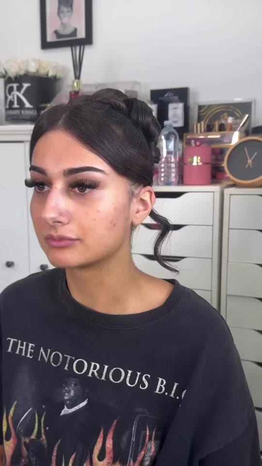 Post 2 by Rosemary Khall - Makeup Artist on TikTok (video)