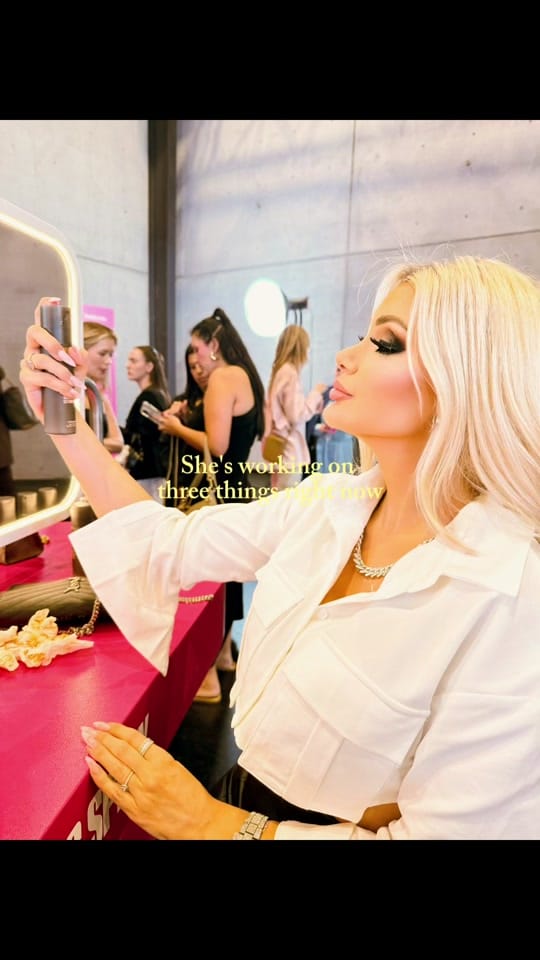 Post 7 by Rosemary Khall - Makeup Artist on TikTok (video)