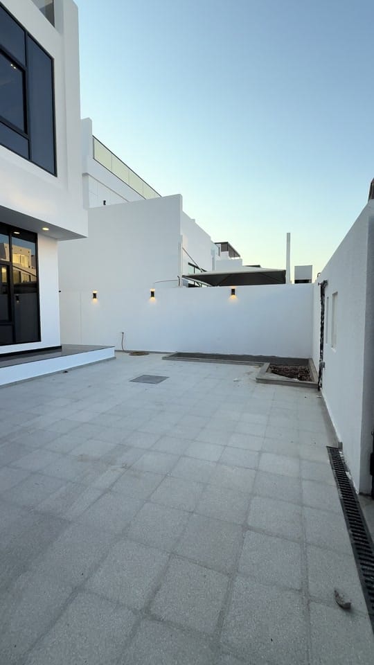 Post 10 by Doha Real Estate 🇶🇦 on TikTok (video)