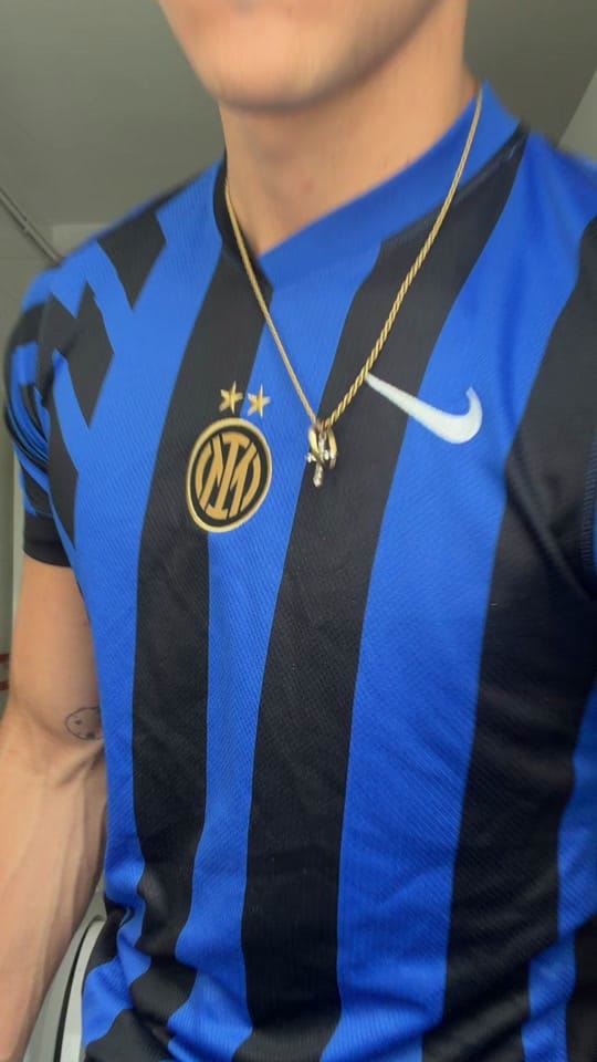 Post 5 by Javi Eche on TikTok (video)