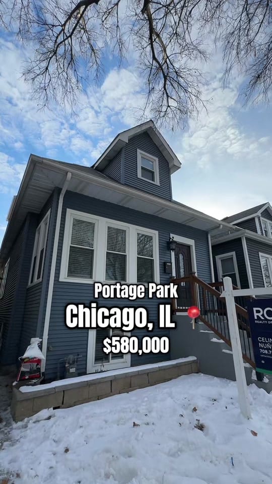 Post 4 by Felipe H | Chicago Realtor on TikTok (video)