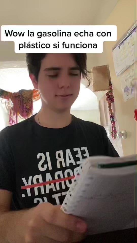 Post 5 by Adrian Sevilla on TikTok (video)
