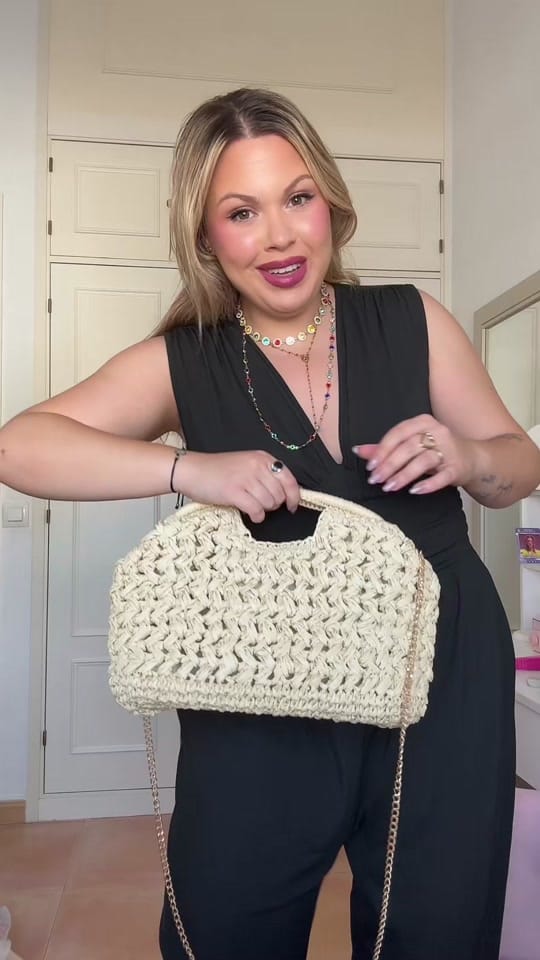 Post 1 by Rocio Soriano on TikTok (video)