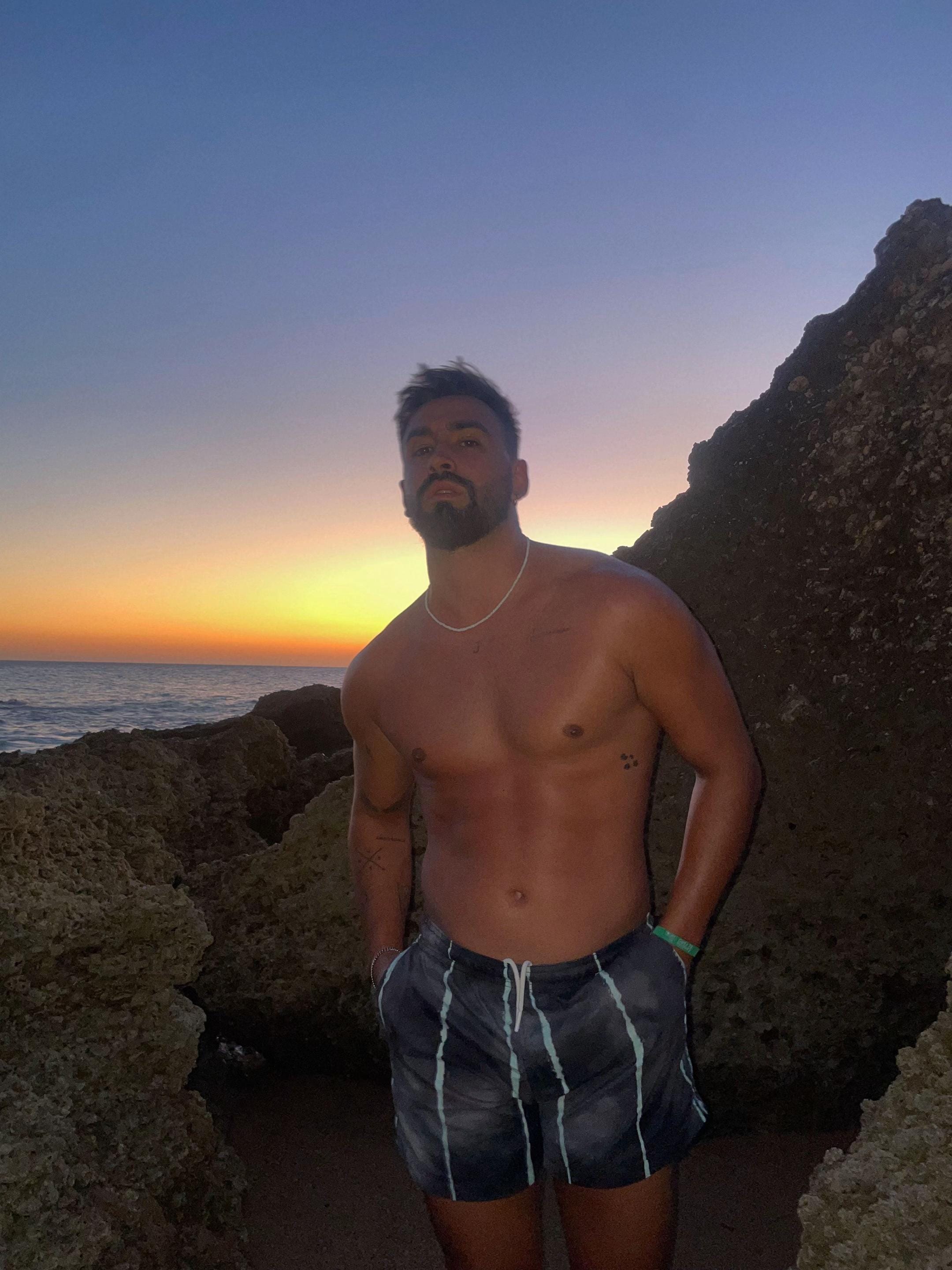 Post 1 by Juaje on TikTok (video)