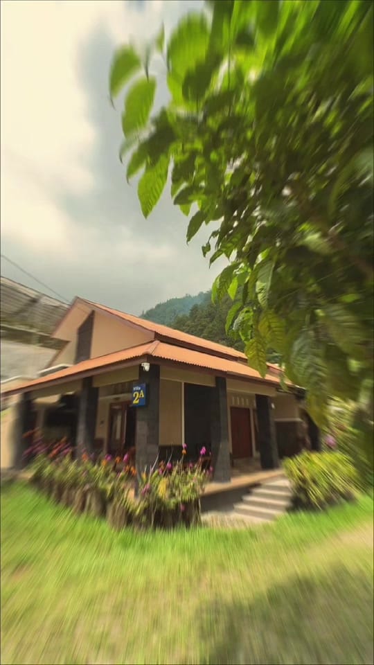 Post 8 by Villa Tawangmangu Official ✅ on TikTok (video)