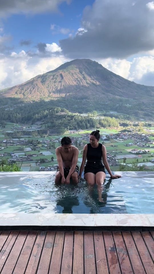 Post 8 by Arigita on TikTok (video)