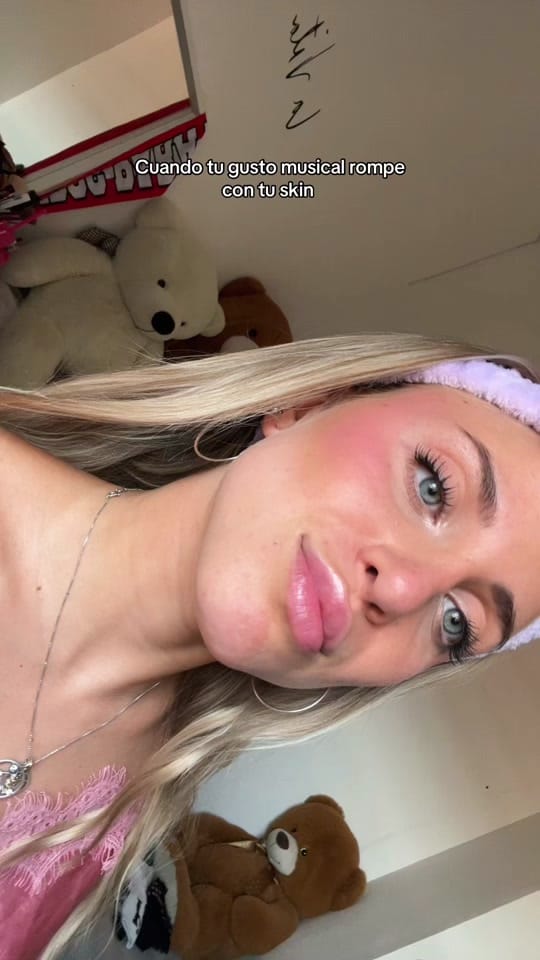 Post 2 by natilopez.13 on TikTok (video)