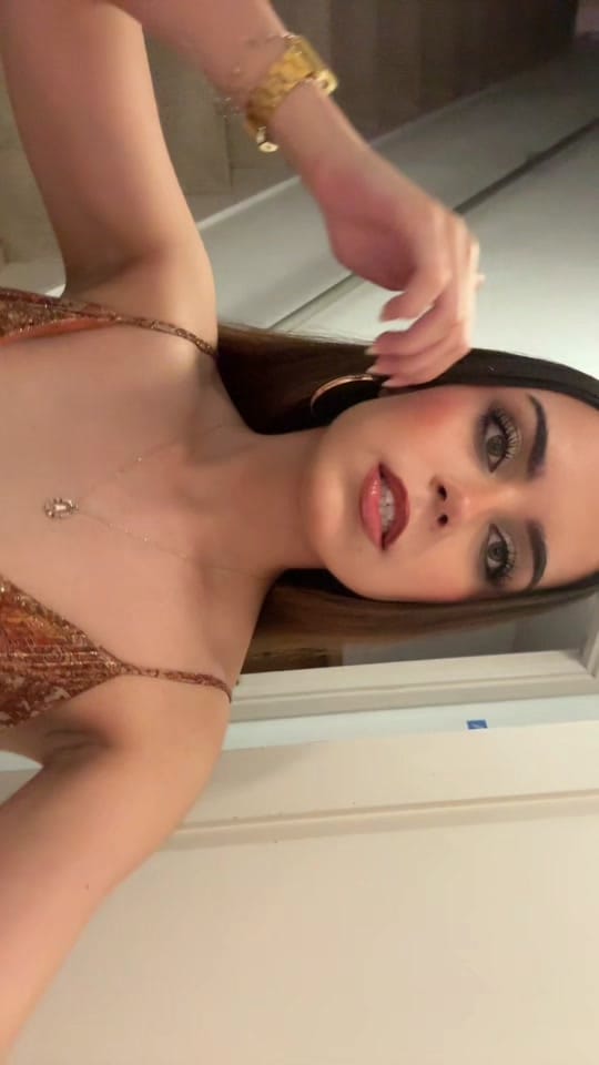 Post 7 by Aitana on TikTok (video)