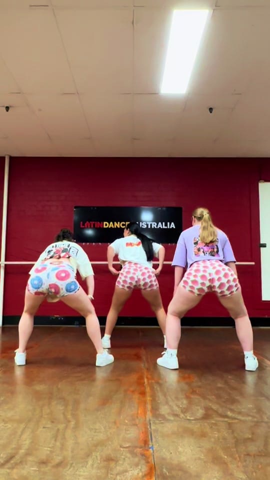 Post 2 by serafichera on TikTok (video)
