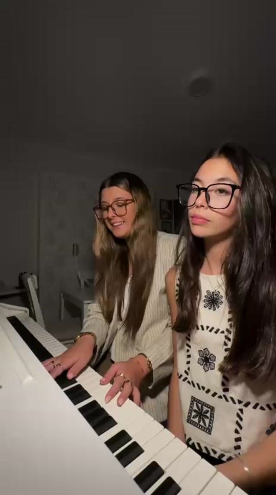 Post 4 by cayetana1105 on TikTok (video)