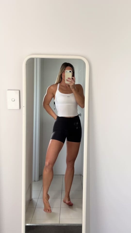 Post 2 by Shi Kremer on TikTok (video)