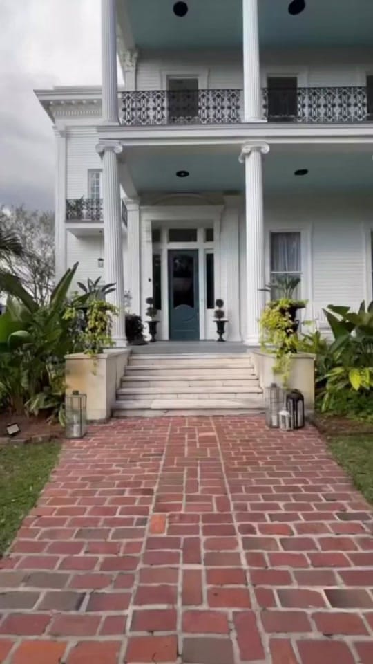 Post 4 by Elizabeth B. McNulty Realtor on TikTok (video)