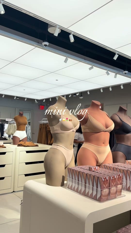 Post 3 by alondravillaloboss on TikTok (video)