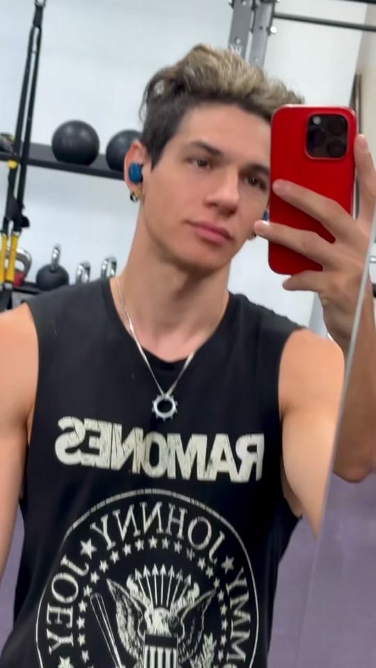 Post 9 by Enrico on TikTok (video)
