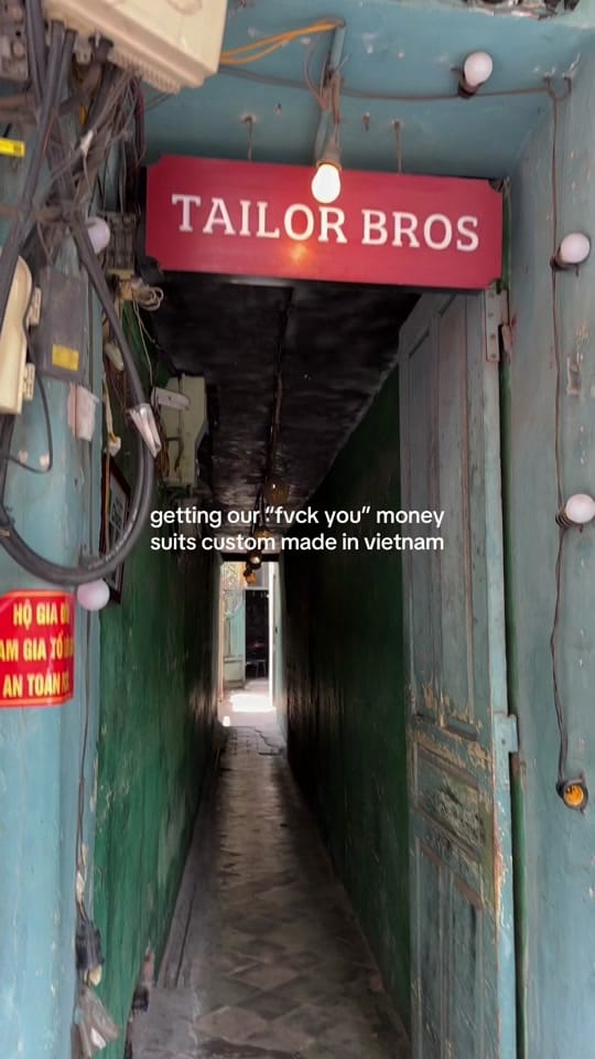 Post 9 by beckcheeks on TikTok (video)