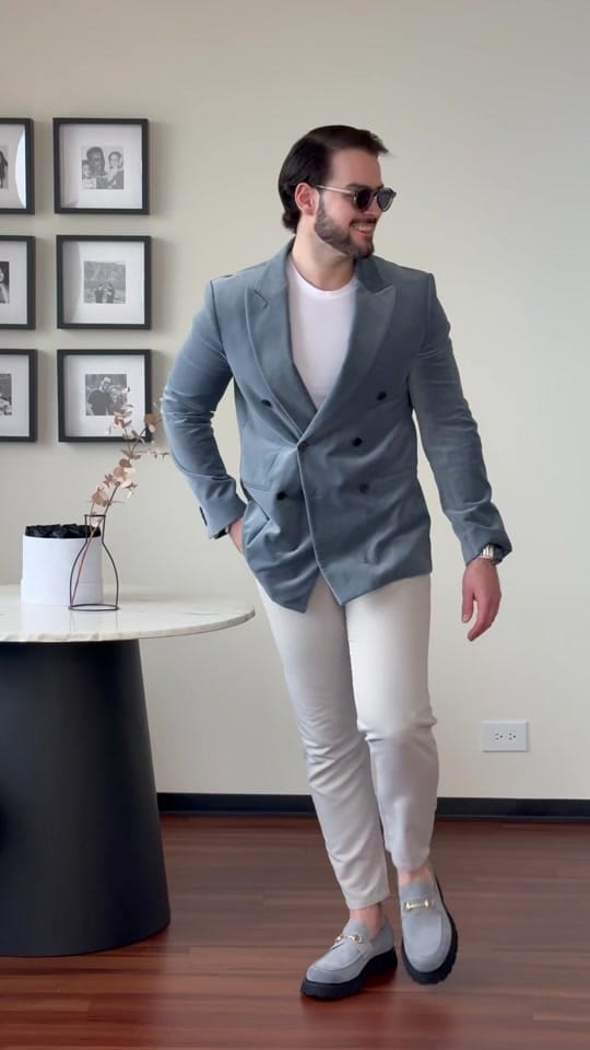 Post 3 by Jaime Insignares on TikTok (video)