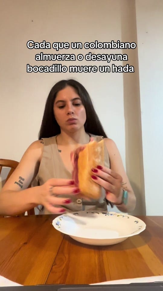 Post 1 by Una paisa en España 🇪🇸 on TikTok (video)