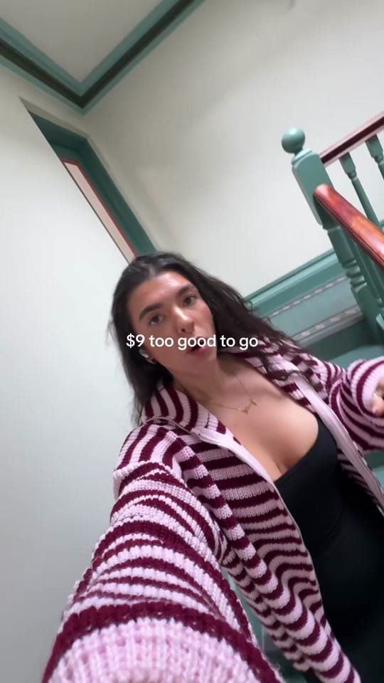 Post 4 by Shains ⚡️ on TikTok (video)