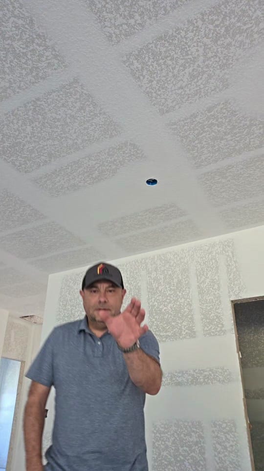 Post 2 by Santiago Maestro Real Estate on TikTok (video)