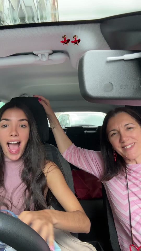 Post 4 by Roo on TikTok (video)