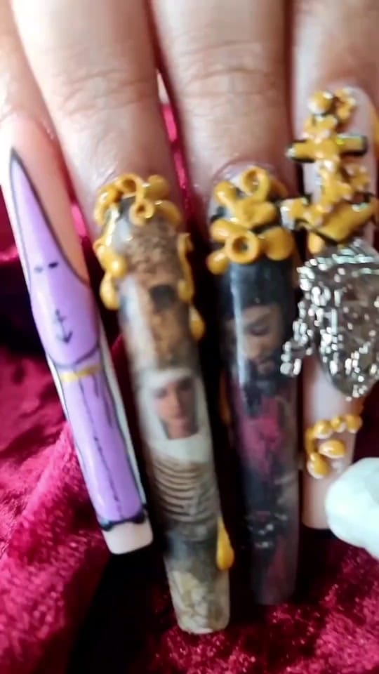 Post 10 by Alba Dominguez on TikTok (video)