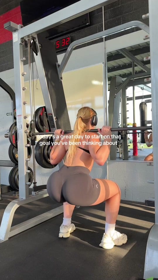 Post 6 by SYD JOHNSEN on TikTok (video)