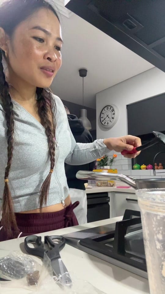 Post 8 by Ketut s on TikTok (video)