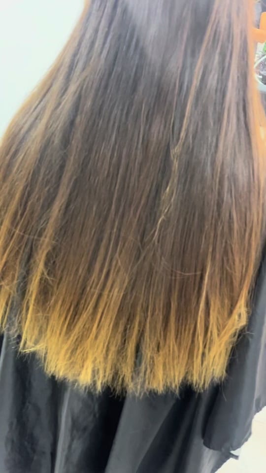 Post 5 by Caro Resk Hair studio on TikTok (video)