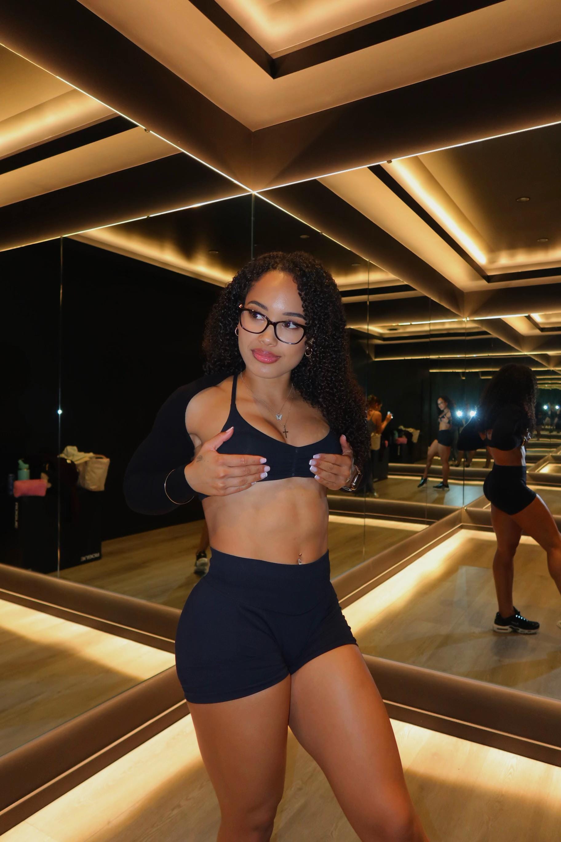 Post 8 by Tarni Peepe | Online Coach on TikTok (video)