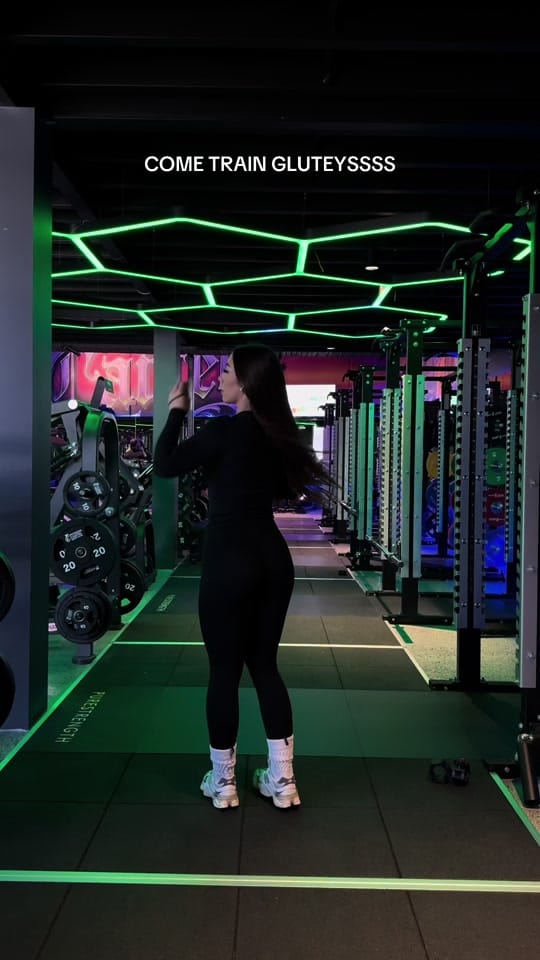 Post 9 by korrijoanloader on TikTok (video)
