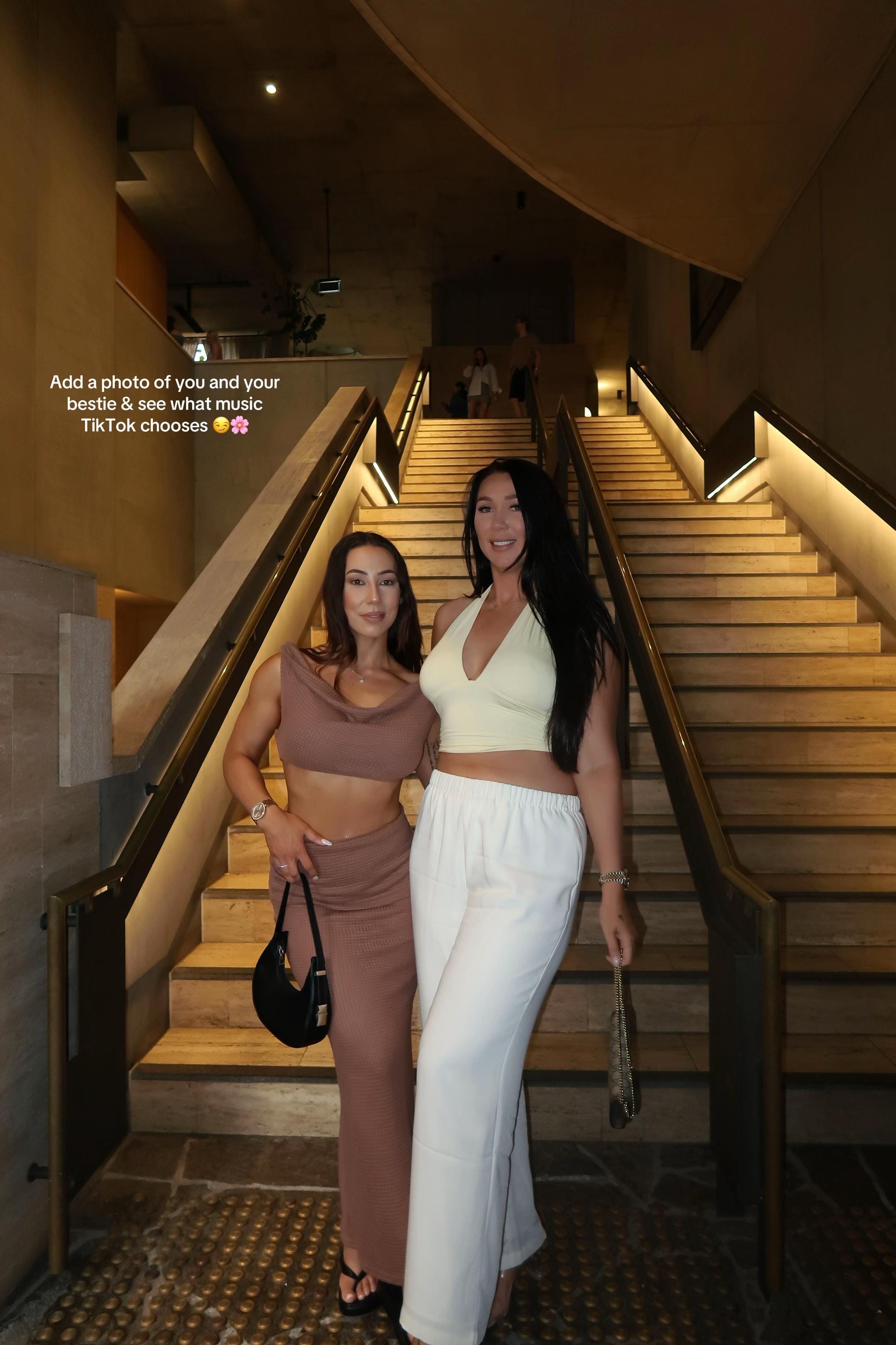 Post 1 by korrijoanloader on TikTok (video)