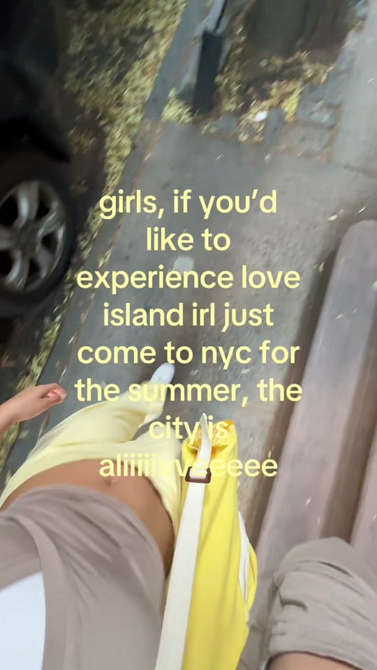 Post 1 by Sydney Rothschild on TikTok (video)