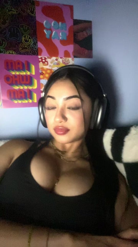 Post 1 by Jennyish on TikTok (video)