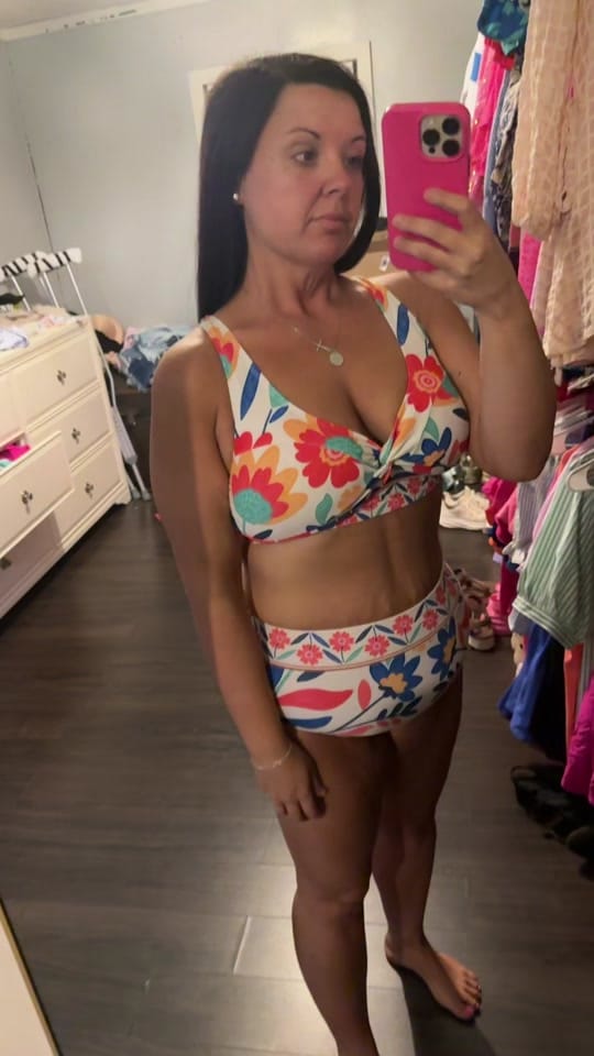Post 6 by Tara🩷 | Wifey | Mama | Lender on TikTok (video)
