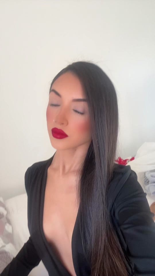 Post 4 by Lucía Jiménez on TikTok (video)
