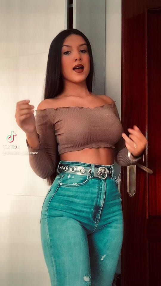 Post 9 by Lucía Jiménez on TikTok (video)